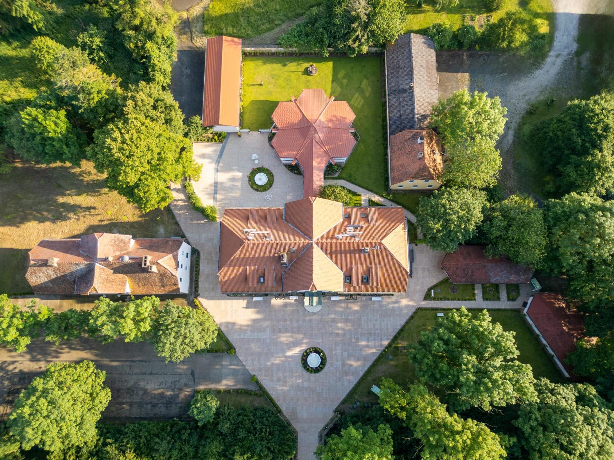 Schlosshotel Wilhelmsthal Calden Dış mekan fotoğraf