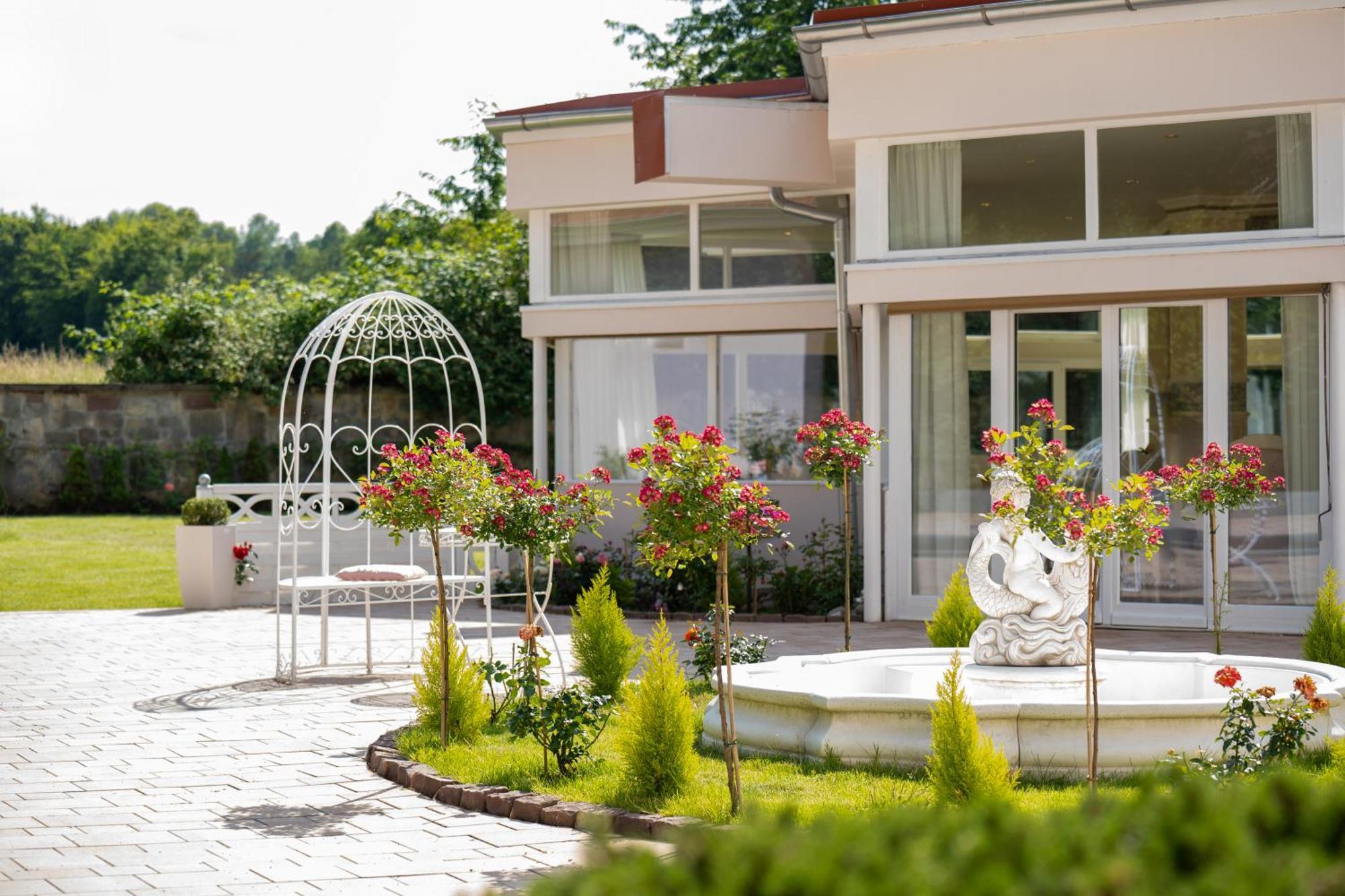 Schlosshotel Wilhelmsthal Calden Dış mekan fotoğraf