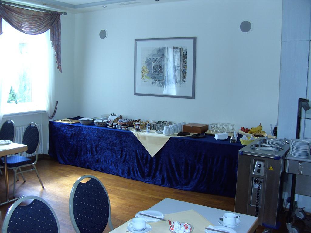 Schlosshotel Wilhelmsthal Calden Oda fotoğraf